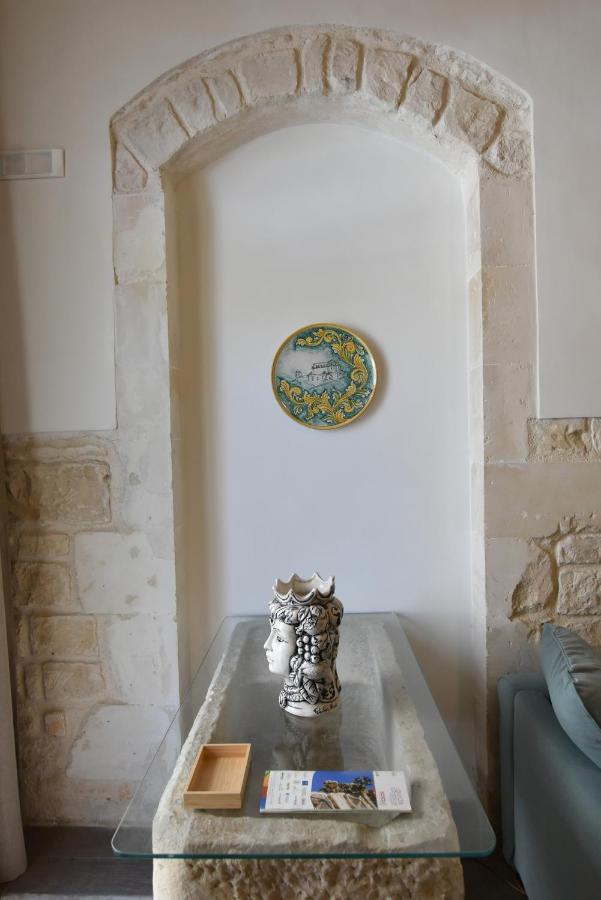 Sicilia Bedda House Bed and Breakfast Scicli Buitenkant foto